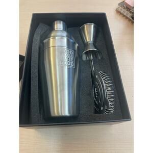Vacu Vin Stainless Steel Cocktail Shaker Set 4-Piece Bartender Kit w/ Gift Box